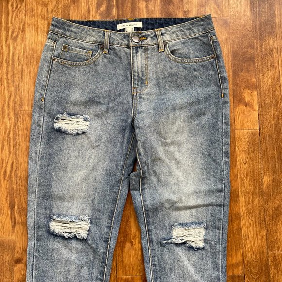 Life in Progress - High Waisted Distressed Jeans - Picture 2 of 9